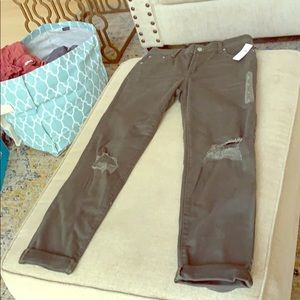 Gap woman’s Girlfriend jeans size 25 brand NWT